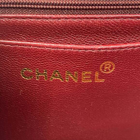 CHANEL Black Bag - Picture 11 of 16